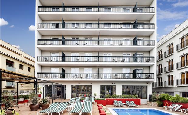 Aqua Hotel Bertran Park 4*